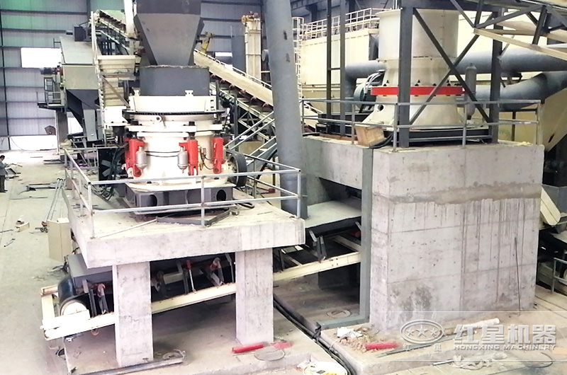 圓錐破碎機(jī) 圓錐破碎機(jī)