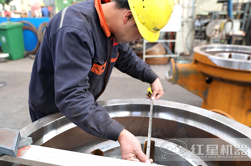 一絲不茍，精益求精