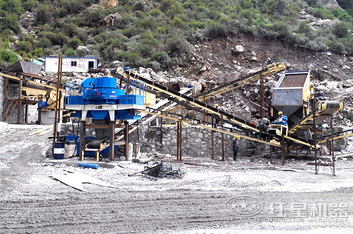 vsi制砂機用戶生產(chǎn)現(xiàn)場，多個現(xiàn)場提供就近參觀
